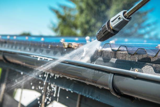 Best Roof Power Washing Services  in Fallsburg, NY