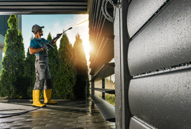 Best Commercial Pressure Washing  in Fallsburg, NY